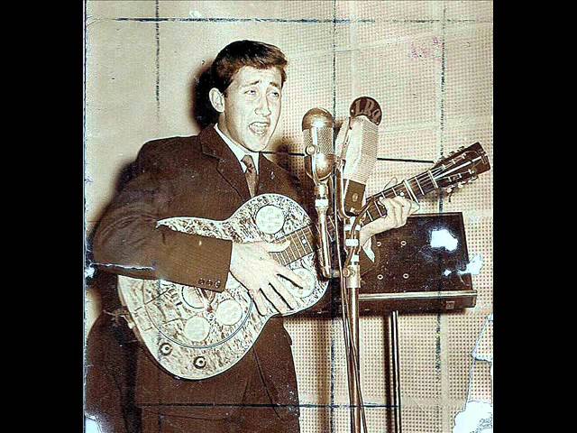 cancion mira que luna mira que cielo