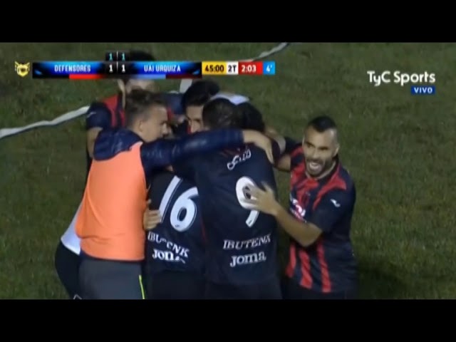 el peso de tu voz equilibra la balanza