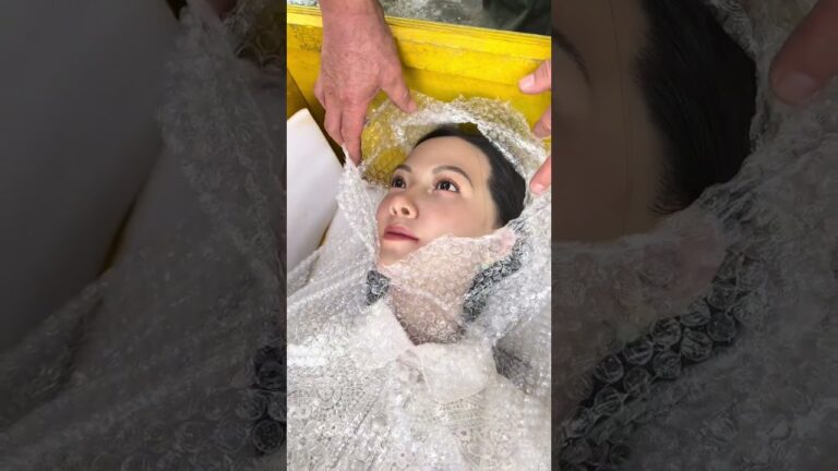 fotos de muñecas de silicona para hombres