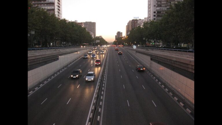 la luz es como el agua resumen