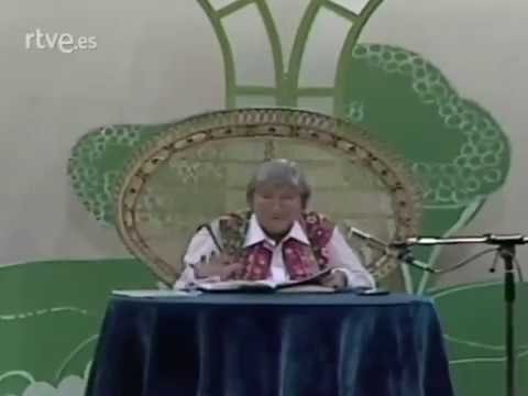 la poesia no es un cuento gloria fuertes