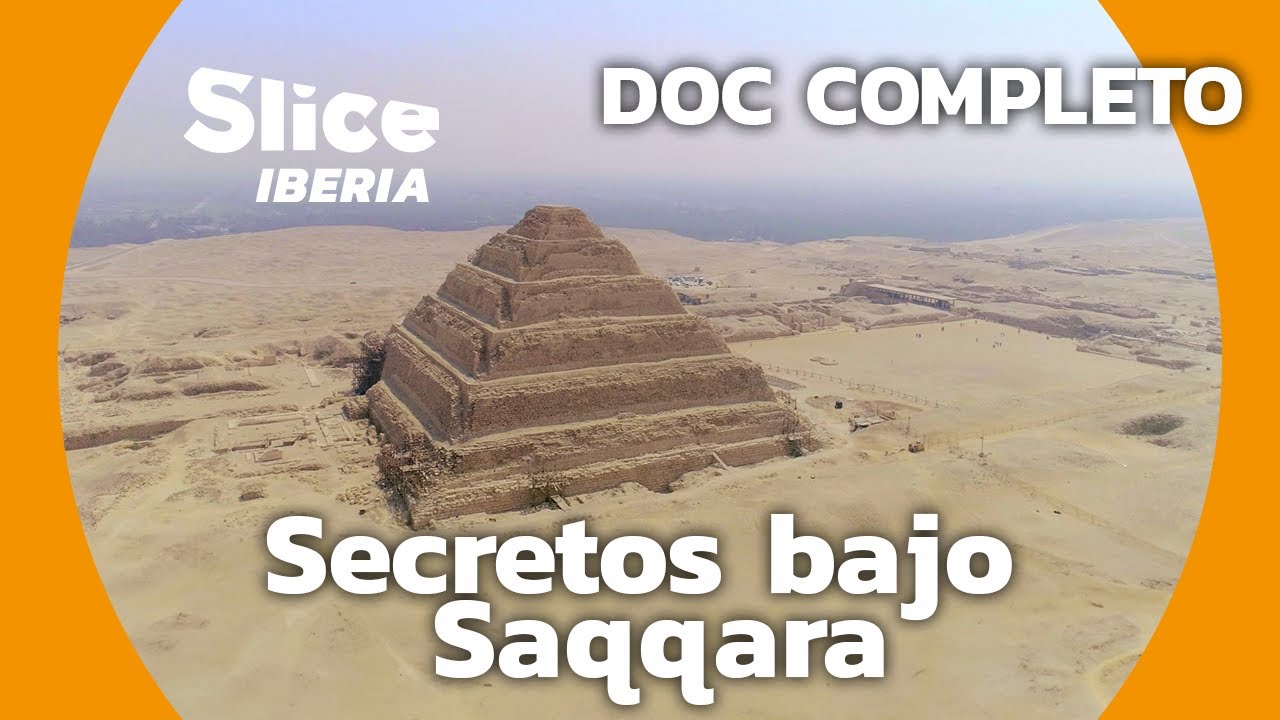 lugar donde esta la pirámide escalonada de egipto