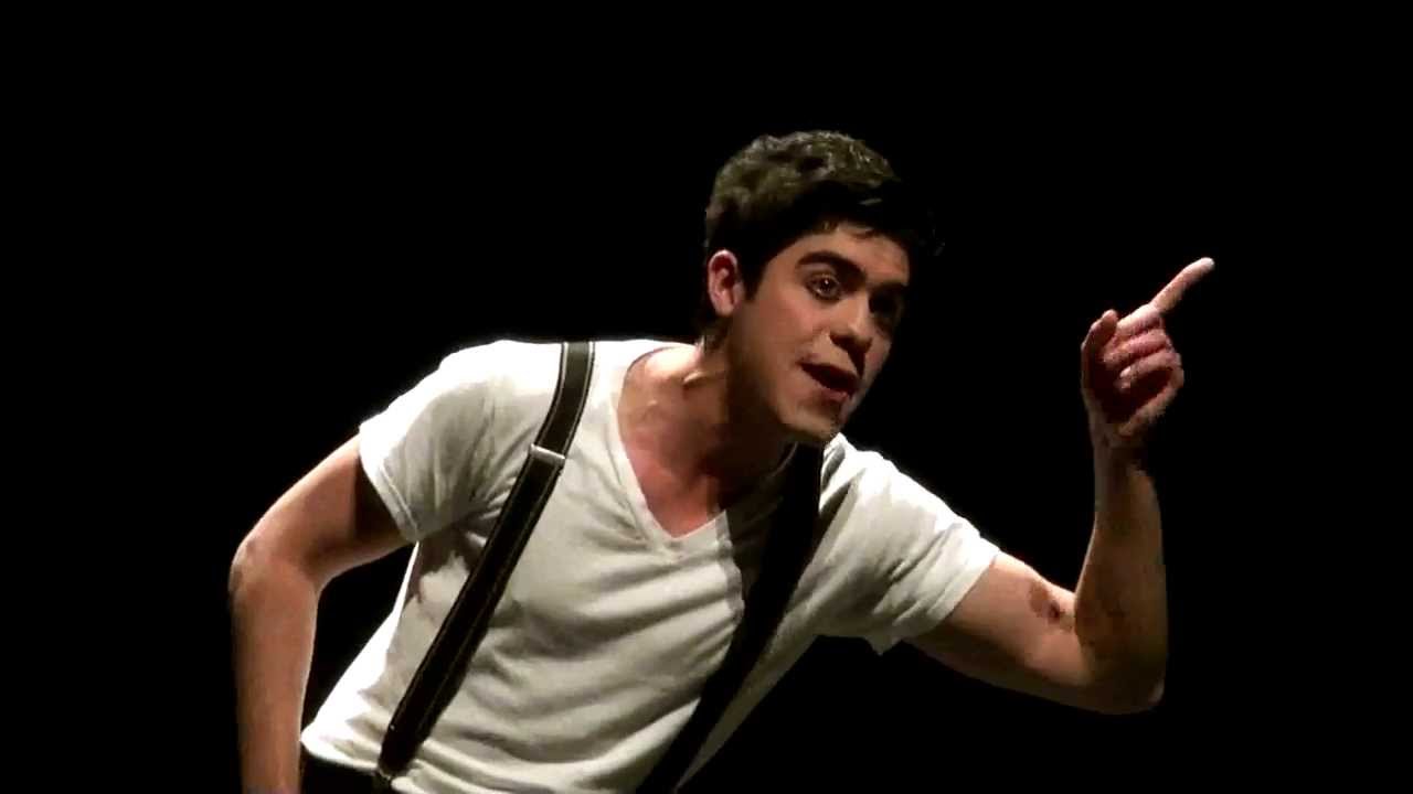obra de teatro de un solo personaje masculino