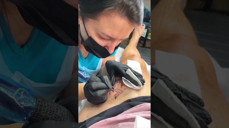 tatuajes en las partes intimas de mujeres