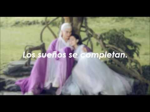 tres vidas tres mundos el libro de almohadas