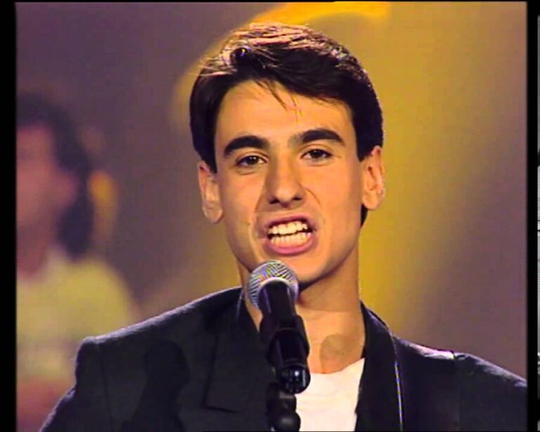 tus besos tus labios y tu forma de besar